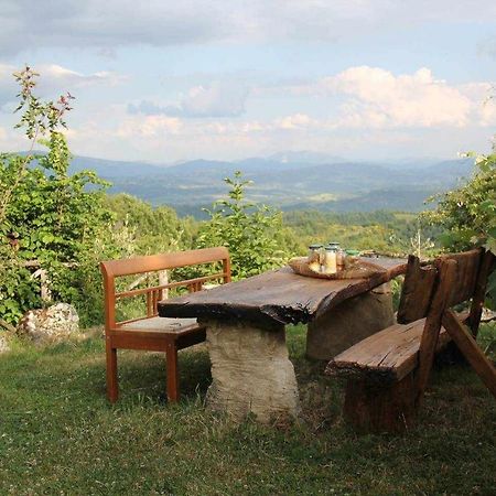 Agriturismo Montesalce Βίλα Γκούμπιο Εξωτερικό φωτογραφία